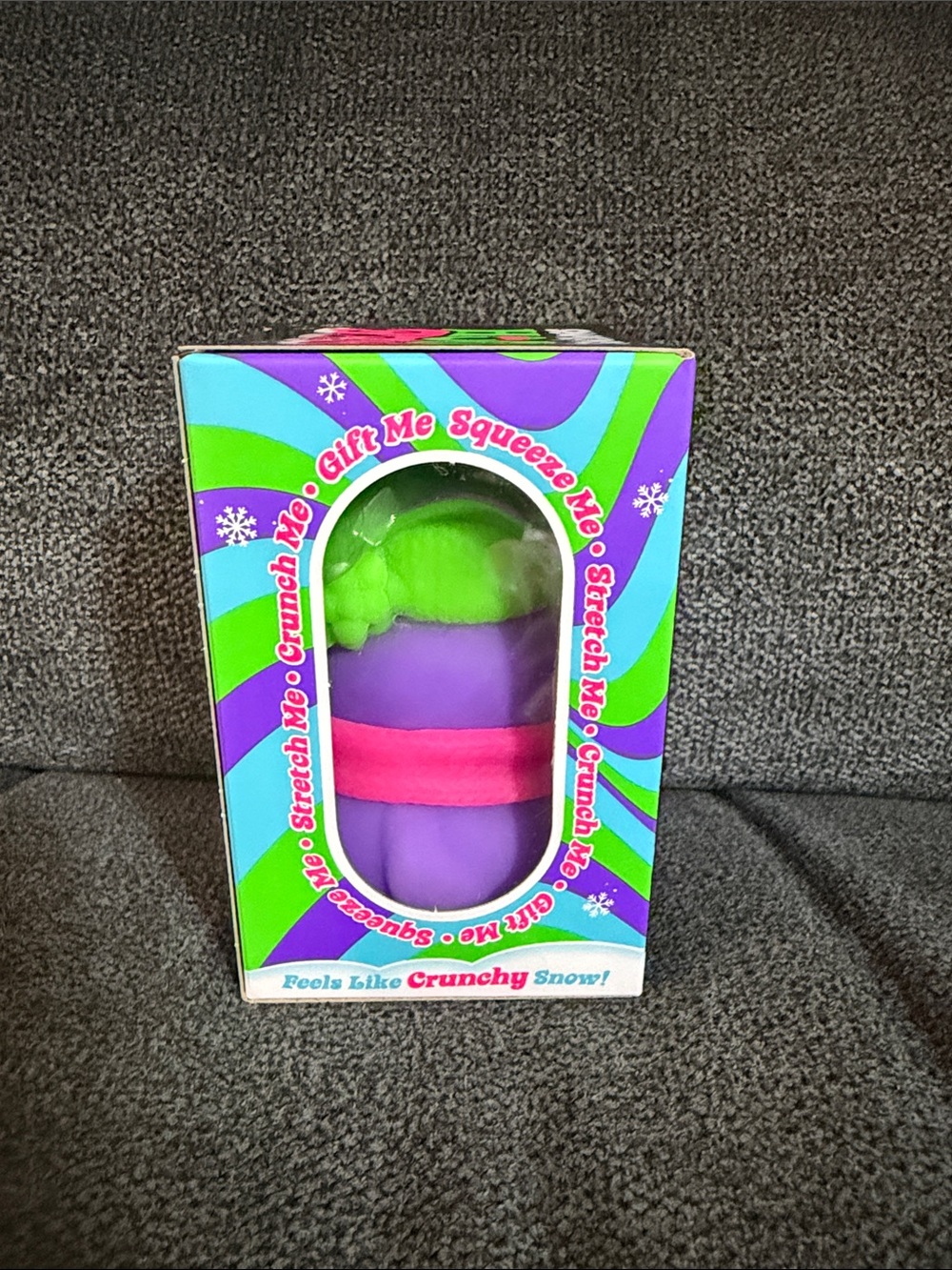 NeeDoh ULTRA RARE Squishmas Polar Glow Penguin Squishy Toy-Glows In The Dark - Picture 4 of 7